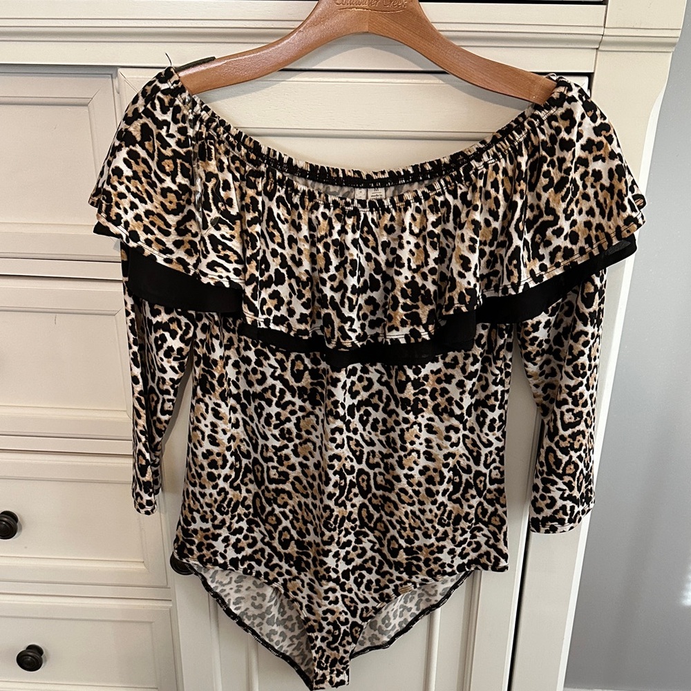 Leopard Print Off-Shoulder Bodysuit
